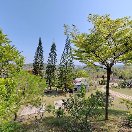 Апартаменти Baan Suan Plearndara Ванг-Нам-Кьяо Екстер'єр фото